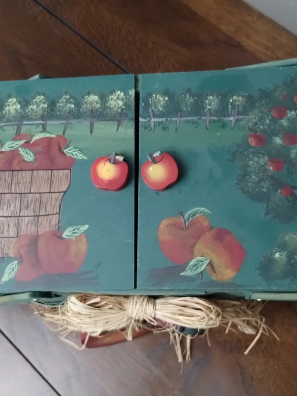 Vintage Handcrafted Green Woven Picnic Basket with Apple Accent